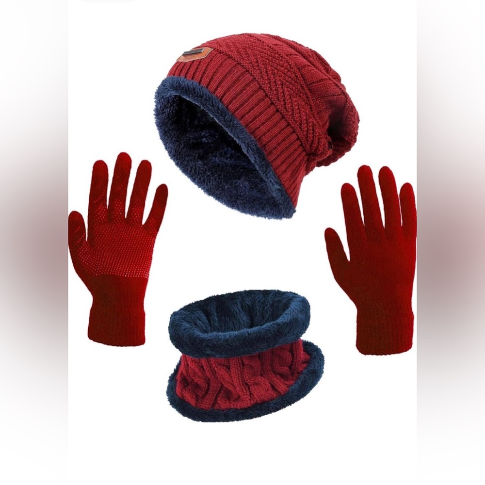 Hat, glove, and scarf combo